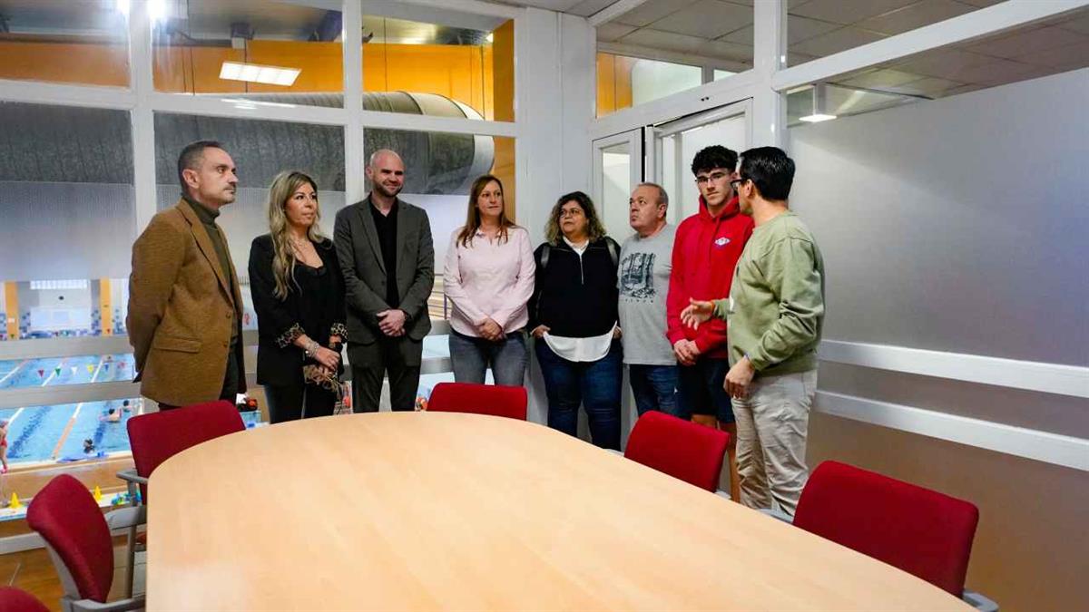 El consistorio ha renovado este espacio para que el club realice sus gestiones deportivas 