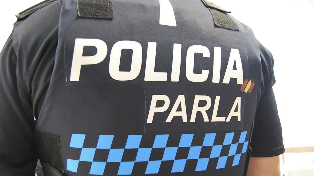 Se comprarán prendas de ropa, distintivos y complementos en dos lotes, con un contrato renovable hasta un máximo de tres años 