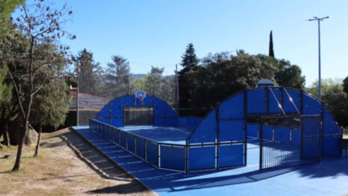 La actuación ha incluido la renovación completa de las pistas 