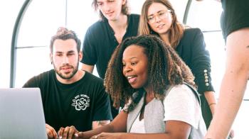 Las 200 primeras personas que se registren en el evento recibirán una tarjeta NFC de regalo