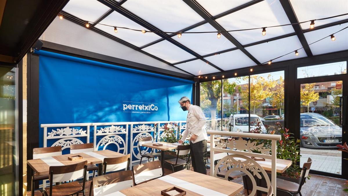 La taberna está ambientada en Donosti