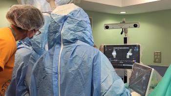 El nuevo equipo permite llevar a cabo las intervenciones quirúrgicas sin necesidad de imágenes previas por resonancia magnética