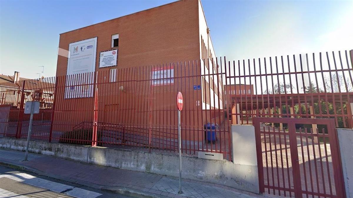 Convierte dos IES en Madrid capital y Fuenlabrada en nuevos Centros Integrados de Formación Profesional