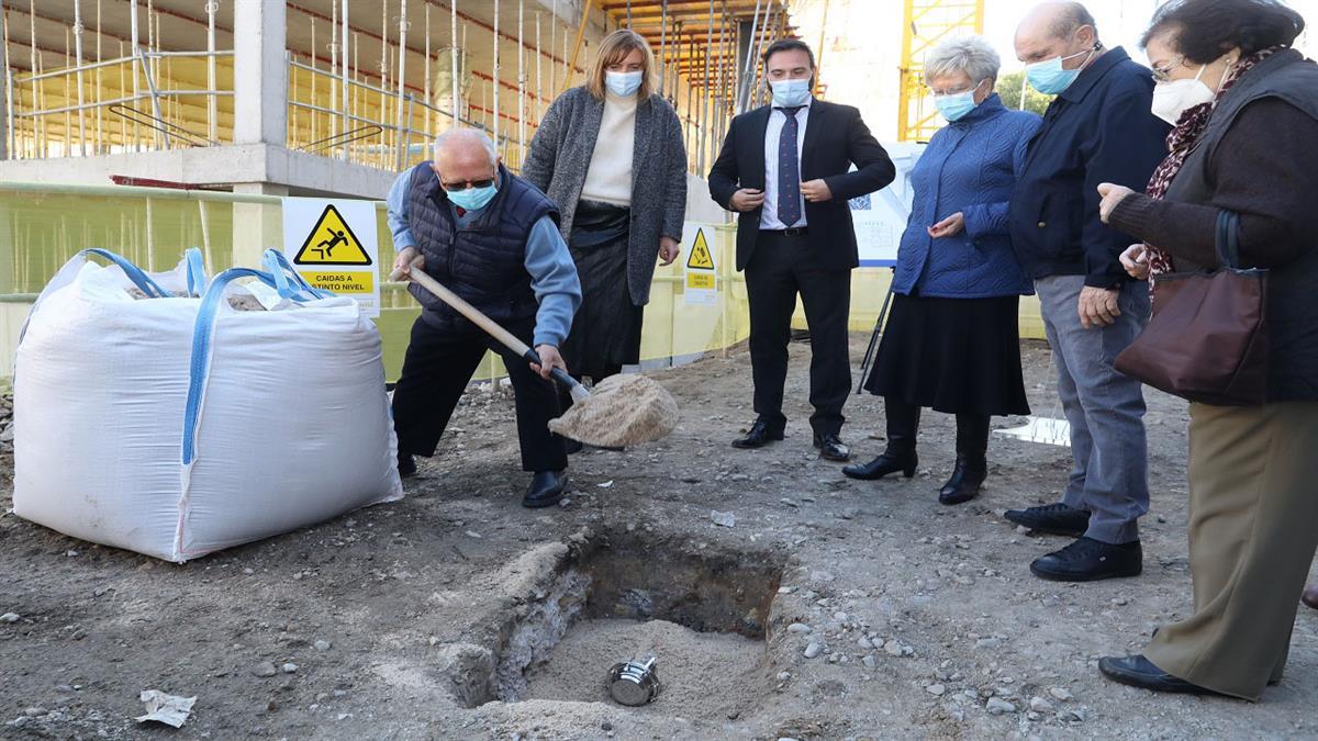 La delegada de Obras y el concejal del distrito han visitado los trabajos que finalizarán el próximo año 2022 