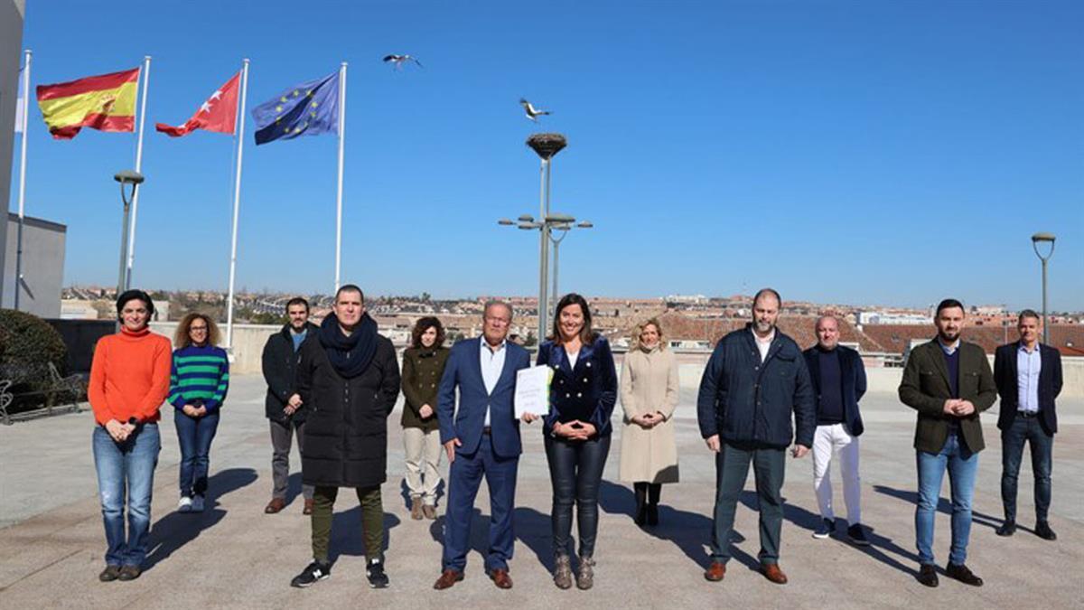 El Pleno del Ayuntamiento ha aprobado las cuentas de cara a este año, incrementando un 8% los recursos municipales 