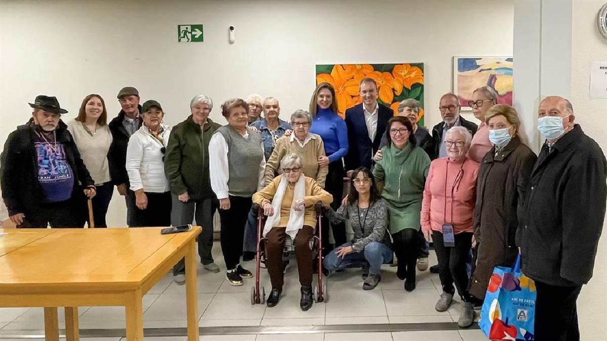 La iniciativa continuará en los próximos meses y se impartirá en otras dependencias municipales 