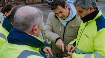 El proyecto renueva 1.200 m² de aceras y mejora la movilidad peatonal