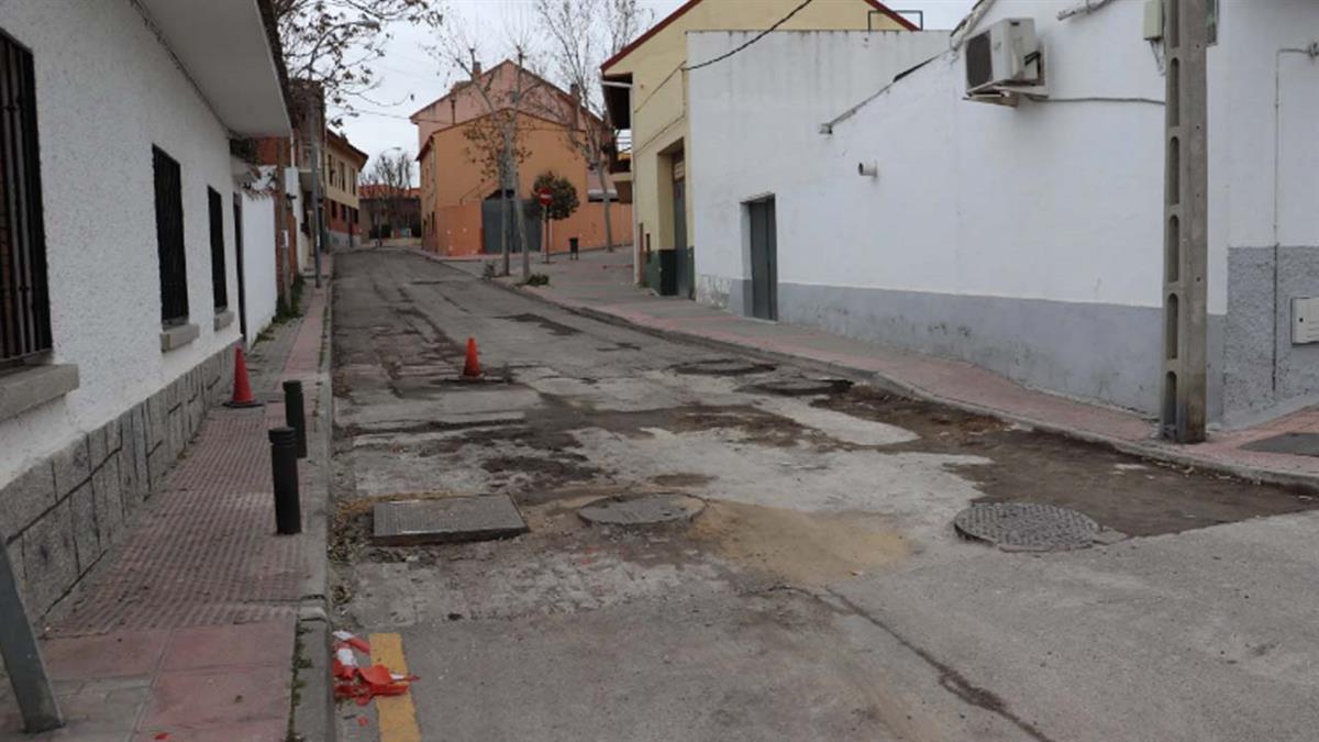 Esta semana terminan las obras de asfaltado de las calles de la ciudad, y comenzará la renovación de la calle Tirso de Molina financiada con fondos municipales y regionales 