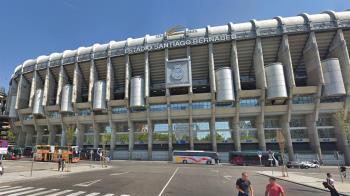 Las obras de ampliación de la Línea 10 y la construcción del aparcamiento subterráneo bajo el paseo de la Castellana provocan cortes de tráfico
