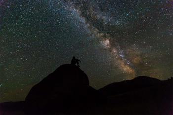 Lee toda la noticia '‘El cielo de una noche de verano’ es un programa de observación de estrellas para familias'