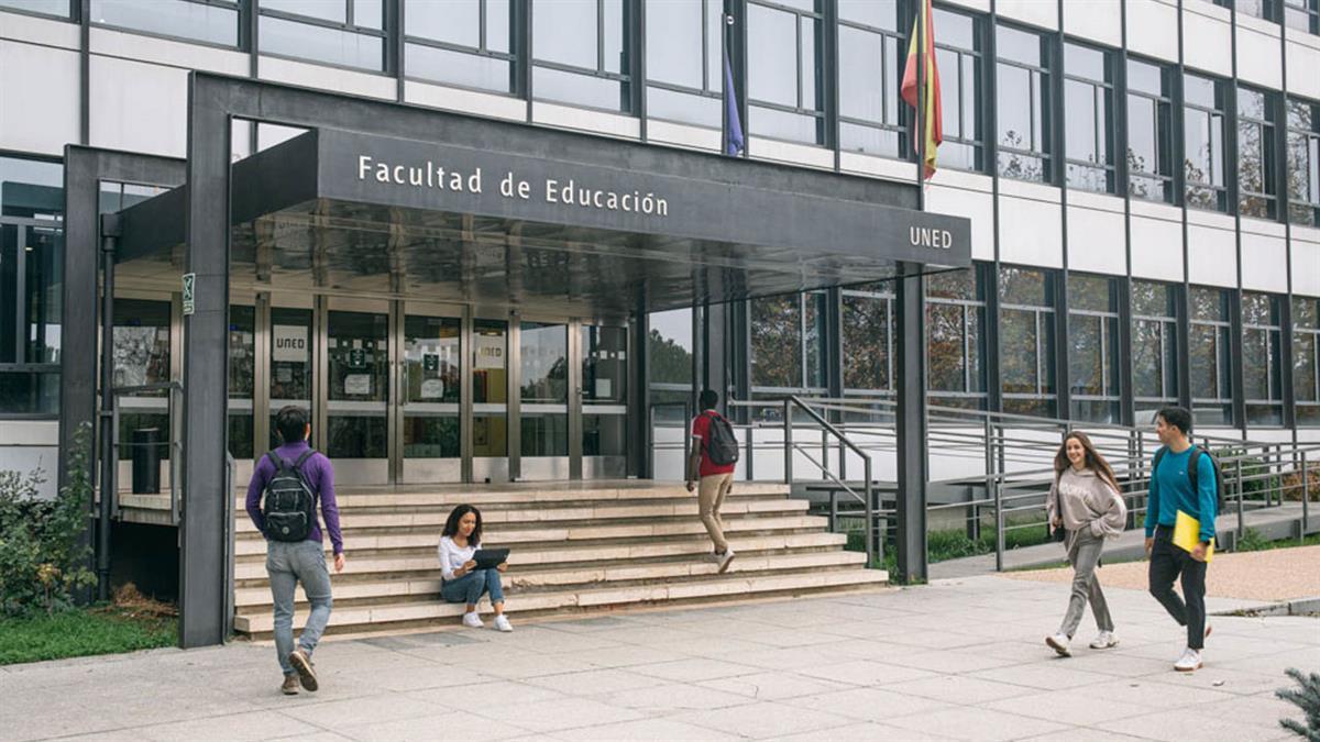 Las acusadas utilizaban dinero de la Universidad para realizar gastos a su favor