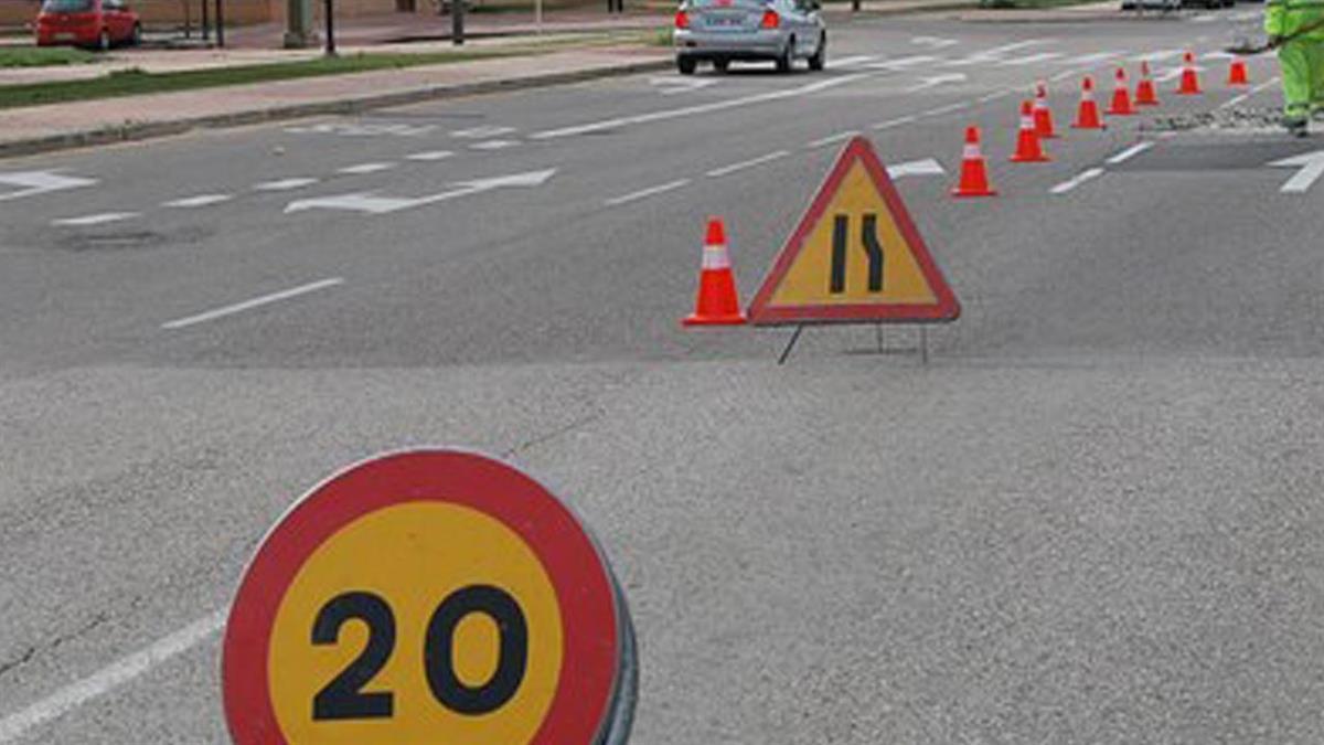 El Ayuntamiento de Parla comienza la ejecución de un conjunto de actuaciones dirigidas a sellar fisuras en la calzada