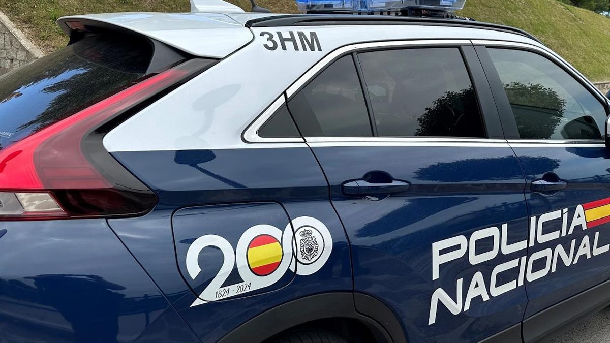 La Policía Nacional ha efectuado registros y detenciones en Fuenlabrada, Morata de Tajuña, Chinchón, San Martín de la Vega y Madrid