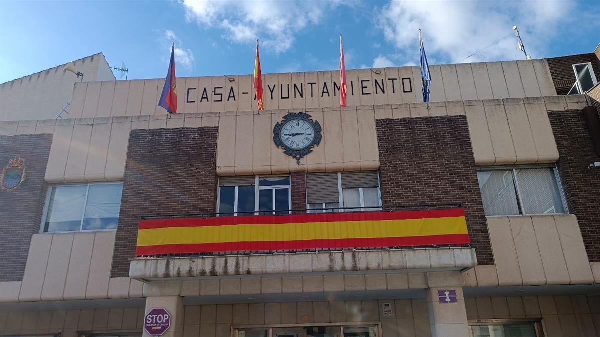 El consistorio invita a las empresas a remitir las ofertas de trabajo y a las personas en búsqueda de empleo les anima a enviar su curriculum