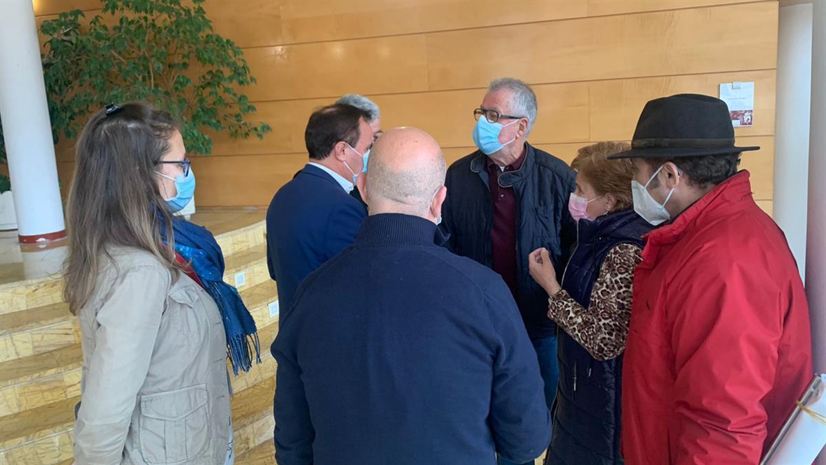 Salta la bomba en el pleno extraordinario del Ayuntamiento cosladeño