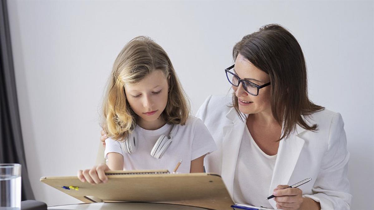 Su sede está situada en la Casa de la Juventud