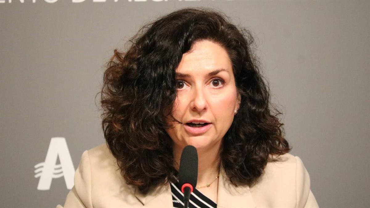 La portavoz adjunta ha desmentido que la Guardia Civil haya entrado en dependencias del PP