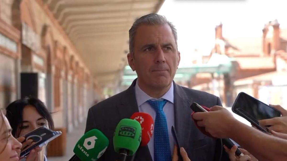 El portavoz de Más Madrid exige la apertura de una causa penal contra Pedro Sánchez