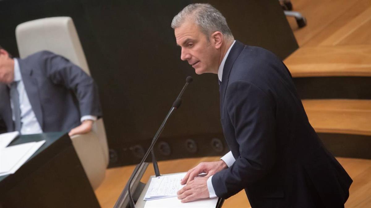 Javier Ortega Smith denuncia que “miles de jóvenes, familias y autónomos no tienen posibilidad de comprar o alquilar una vivienda en Madrid”