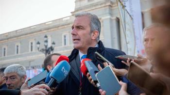 Solicita “ayuda para que España salga de esta situación” el día de La Almudena 