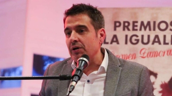 El portavoz socialista arremete contra la "inacción y falta de gestión" en el municipio