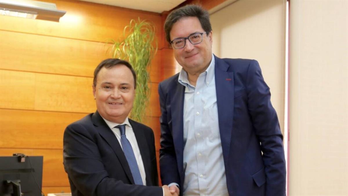 El ministro ha visitado el municipio de Coslada 