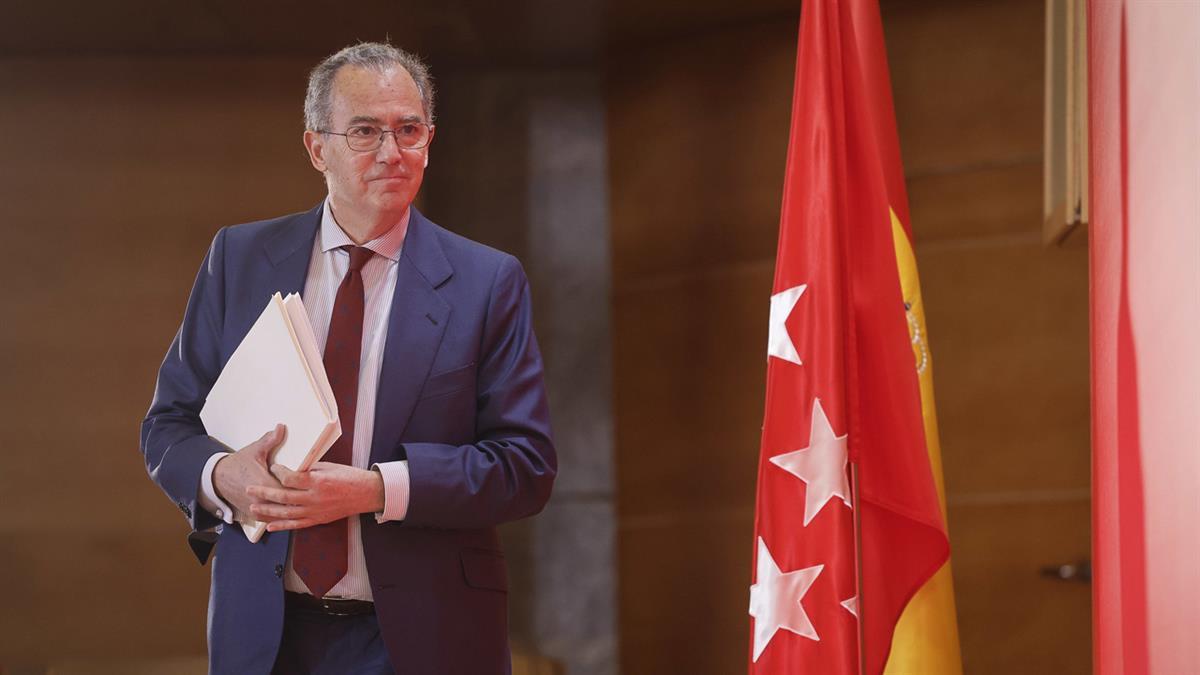 Díaz Ayuso ha alabado al vicepresidente en funciones como "riguroso" y "leal"