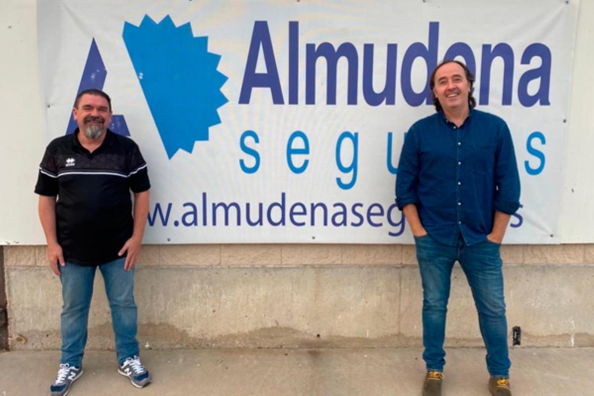 El técnico ejercerá como Manager General con el equipo de Tercera división