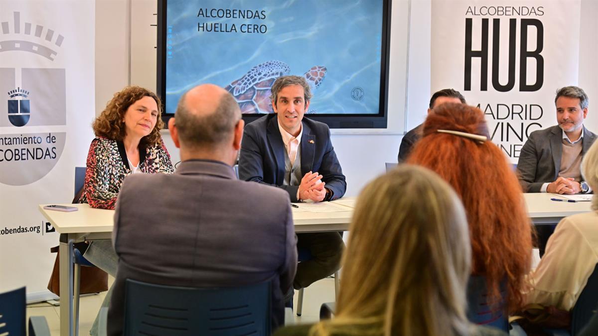 Ya son más de 30 entidades comprometidas y nueve centros educativos que se suman al acuerdo