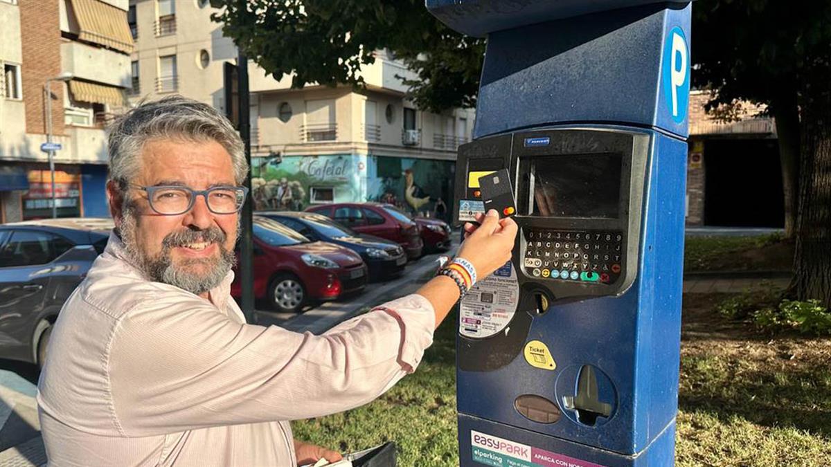 Los nuevos expendedores se alimentan de energía solar