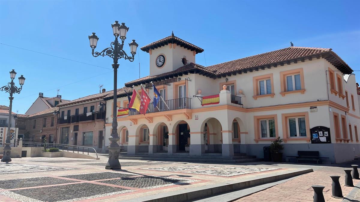 El Ayuntamiento procederá a poner estas papeleras por todo Griñón, empezando por las urbanizaciones
