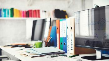 Cuando hablamos de entornos de estudiantes o de oficina, no cabe ninguna duda de que el material de papelería y de oficina ocupa un lugar fundamental