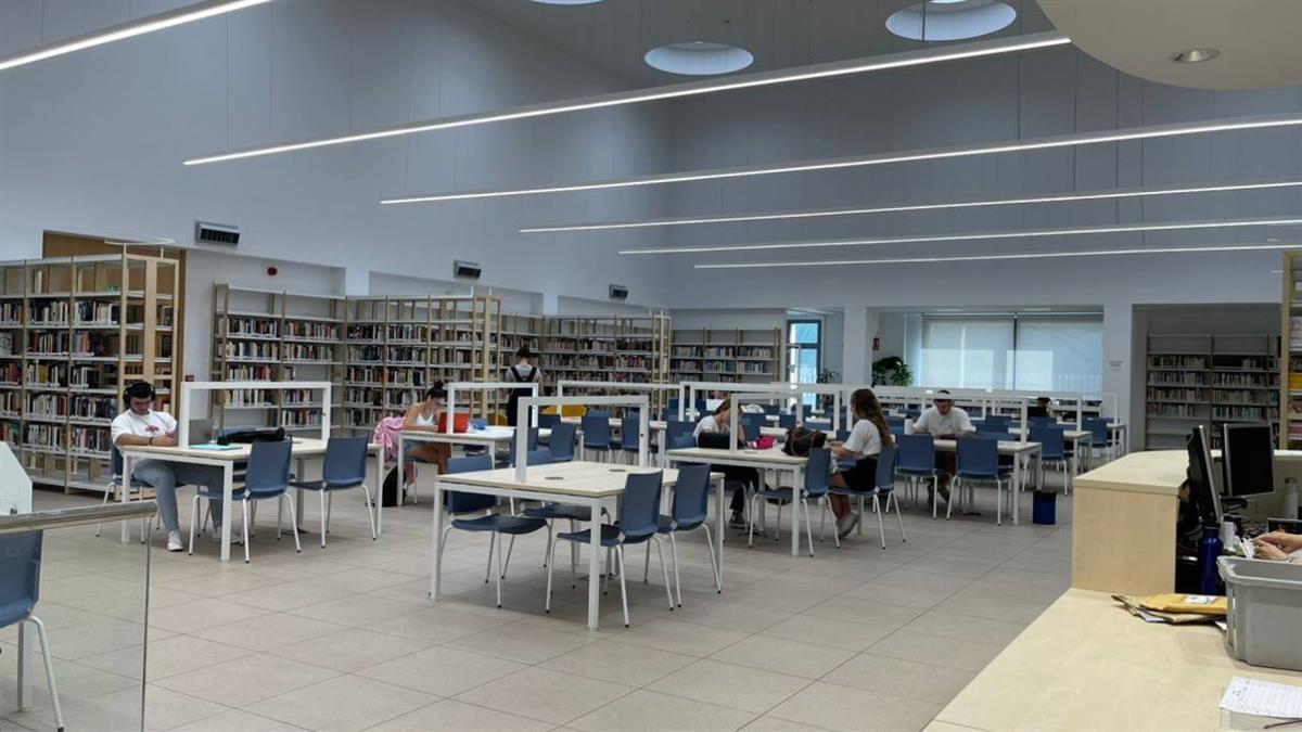 Estará abierta únicamente la sala de estudio principal, sin servicios de préstamo o devolución