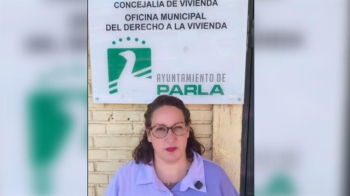 Podemos denuncia el cierre de la Oficina de vivienda en Parla
