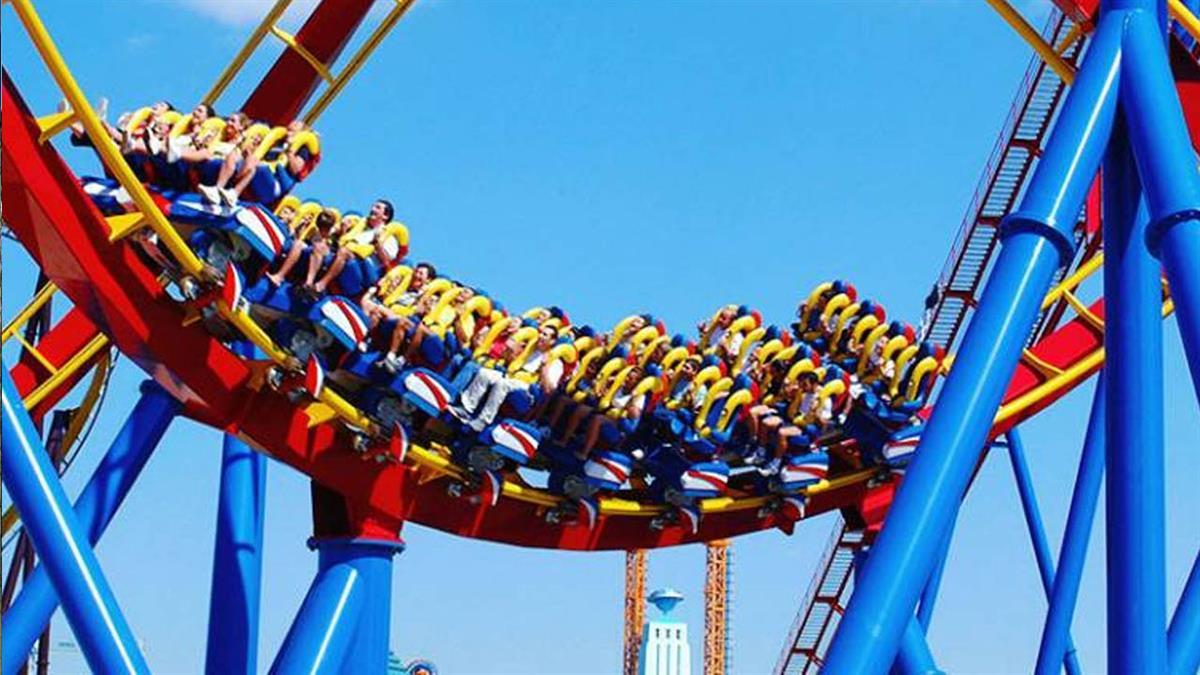 El puesto requiere de disponibilidad horaria