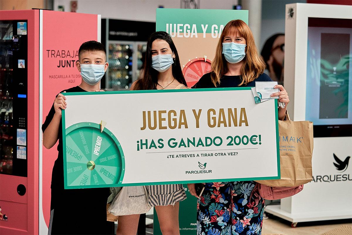 Llega ‘Juega y gana’ a Parquesur, una iniciativa del centro para repartir hasta 1.000 euros al día