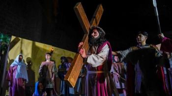 Se representa en el entorno e interior de la Basílica de la Asunción de Nuestra Señora
