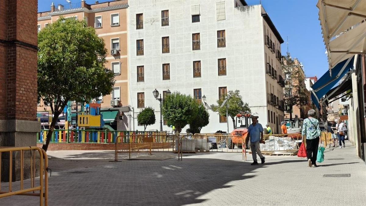 La transformación incluye una nueva pavimentación de plataforma única