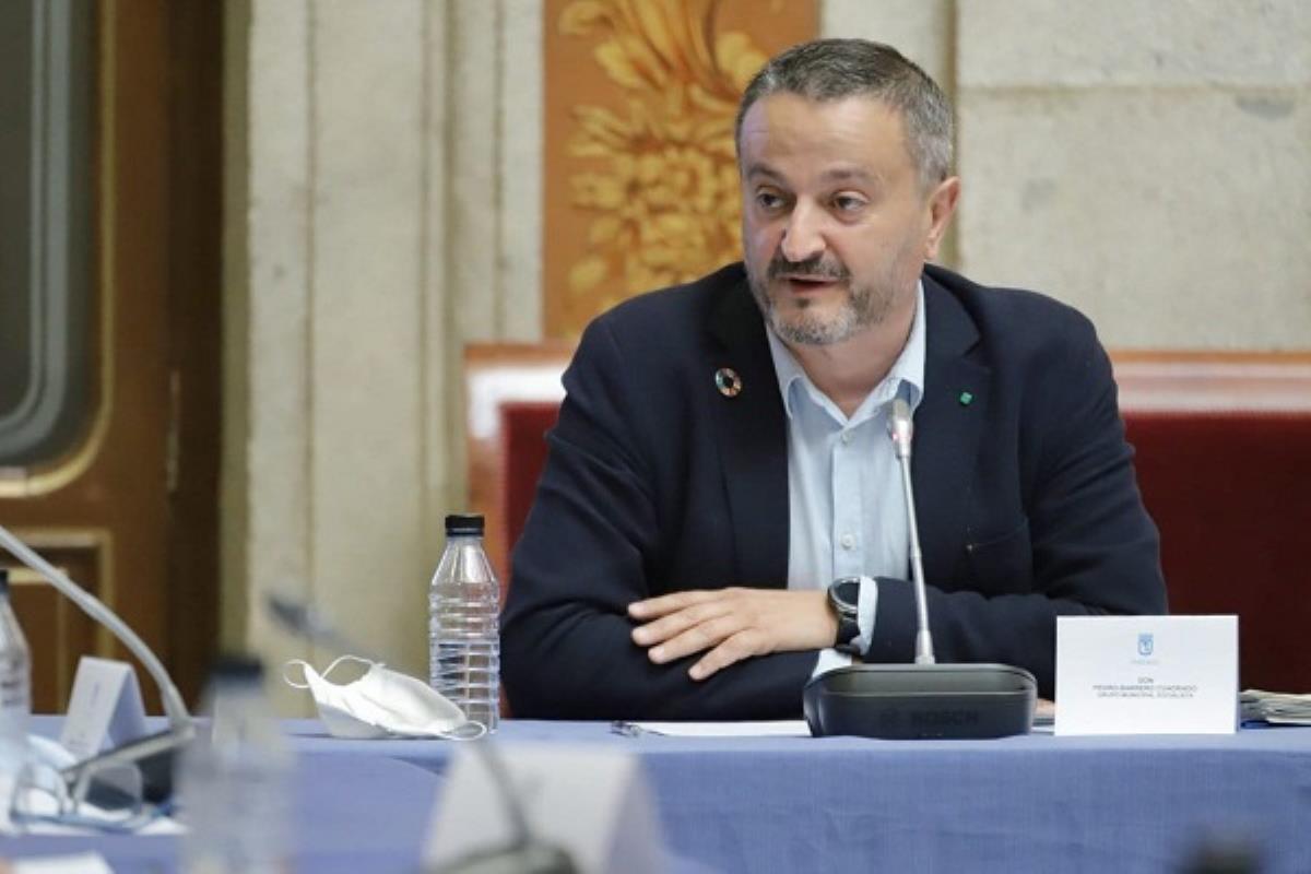 Añade que, en Hacienda, hay unas diferencias retributivas complementarias del 10% en favor de los hombres