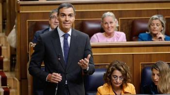 Hay quien tilda de “confusa” la respuesta del presidente sobre los pagos en efectivo del PSOE