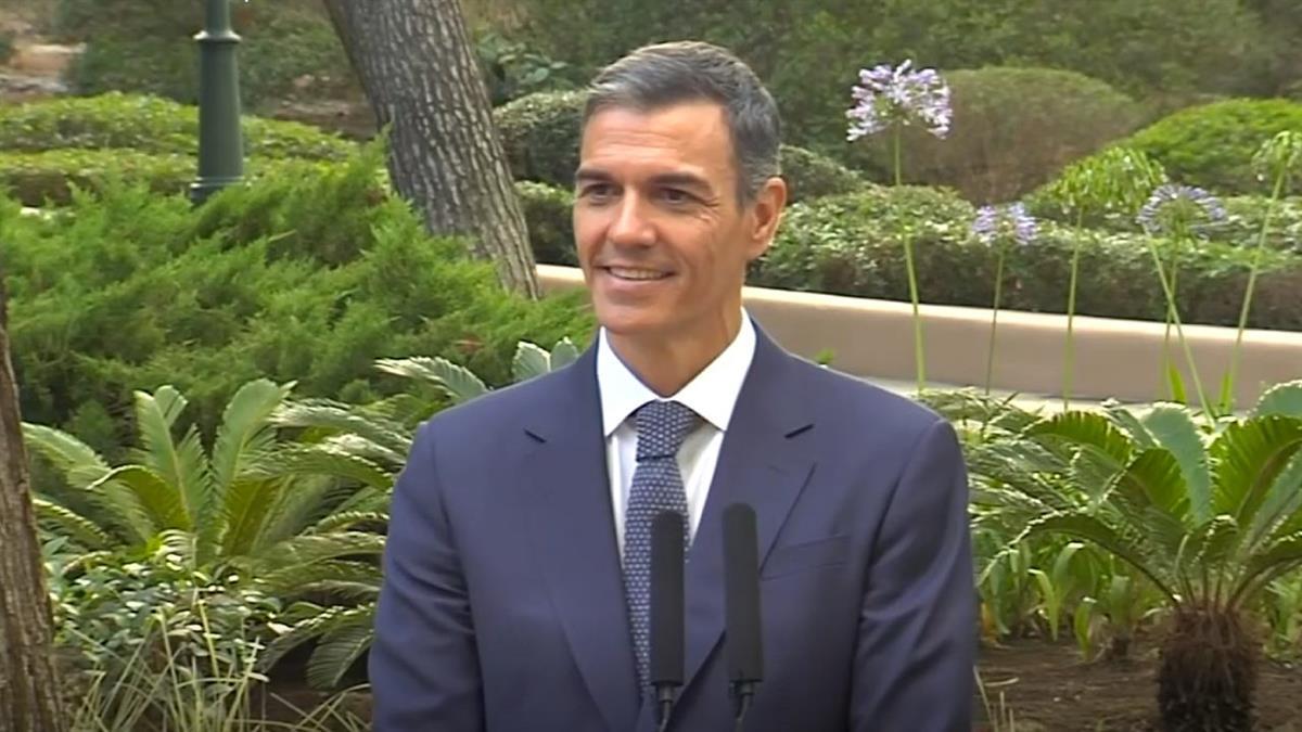 El Presidente del Gobierno asegura que el fiscal cuenta con el “apoyo del Gobierno”