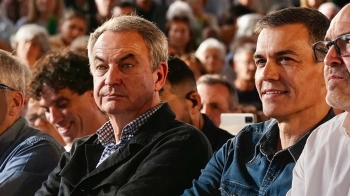 El Partido Popular sentencia a un PSOE "fantasma" por los escándalos de sus líderes
