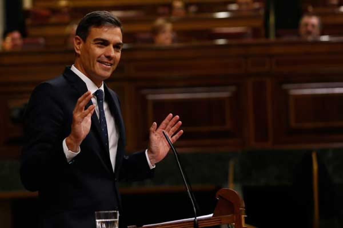 El Gobierno anuncia la reactivación del sector en julio y el regreso de La Liga de fútbol en junio