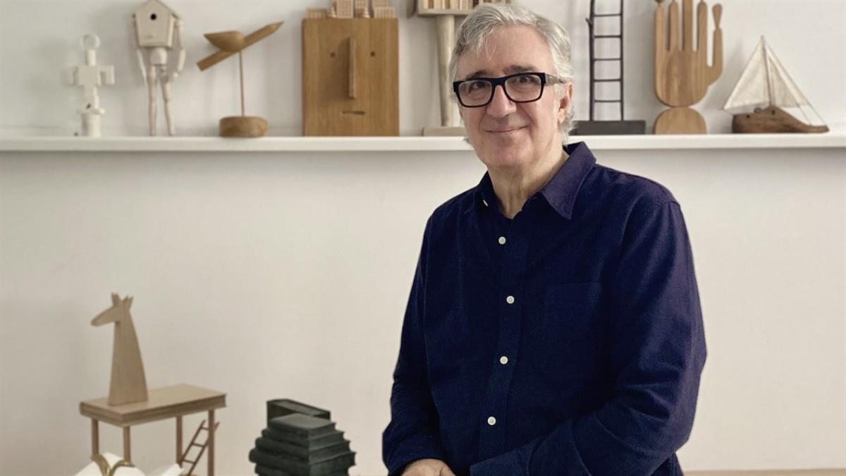 Es uno de los creadores que más ha contribuido a construir la identidad visual del evento