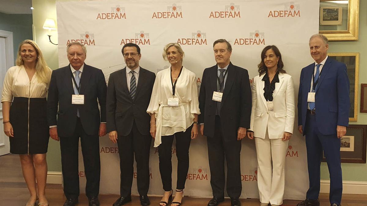 Se refieren a estudios que señalan una contratación del 2%