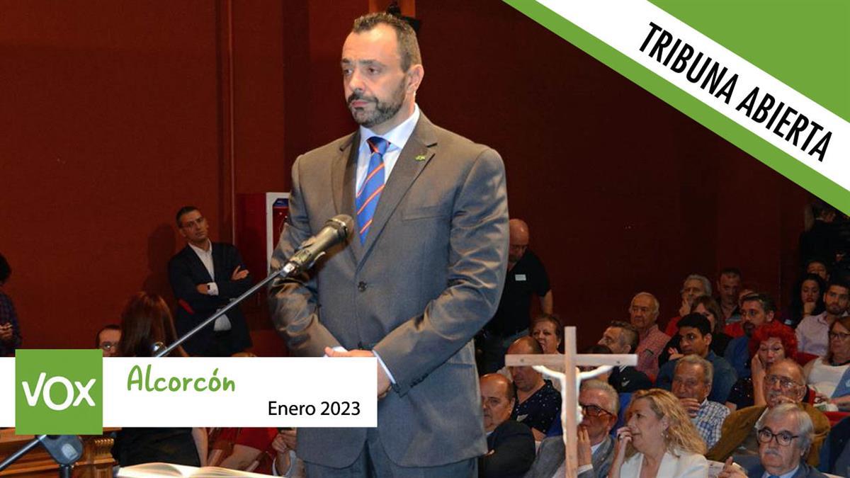 Perversión democrática en forma de utilización de los medios institucionales del Ayuntamiento