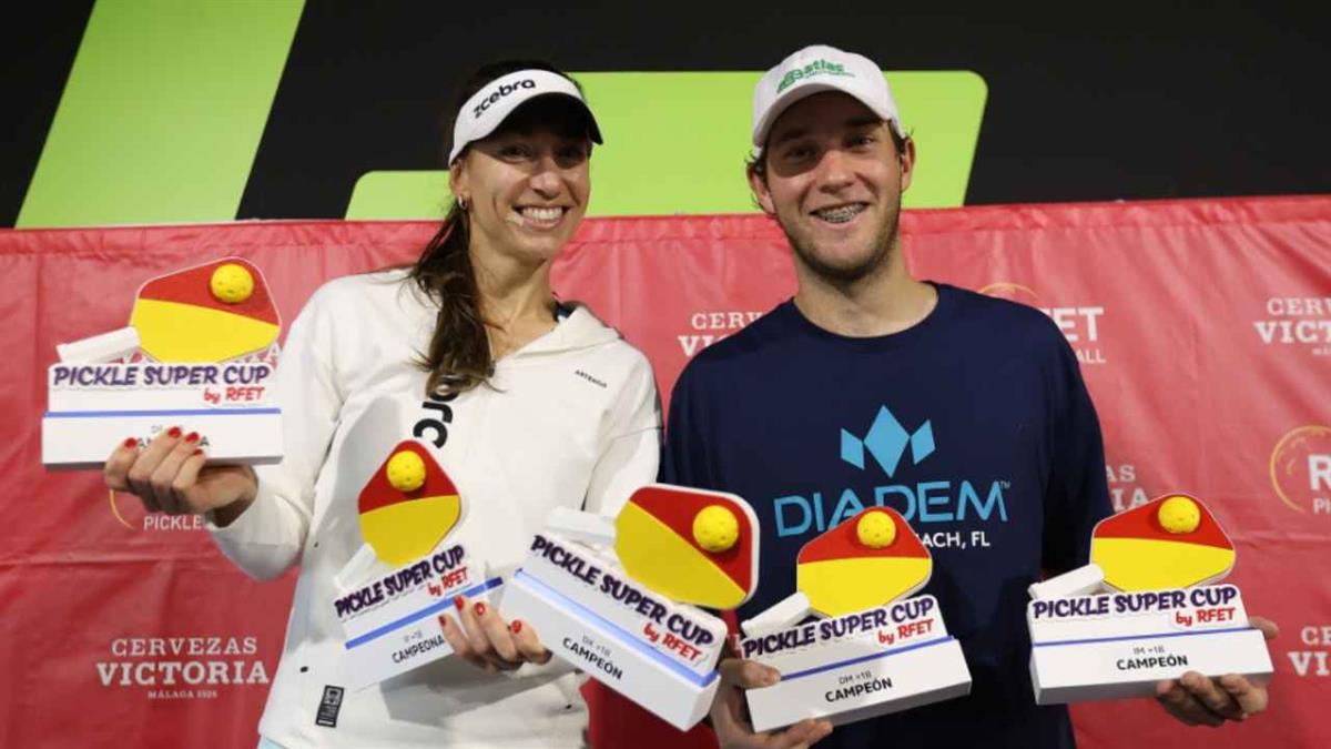 Ganando el título en ocho de diez categorías