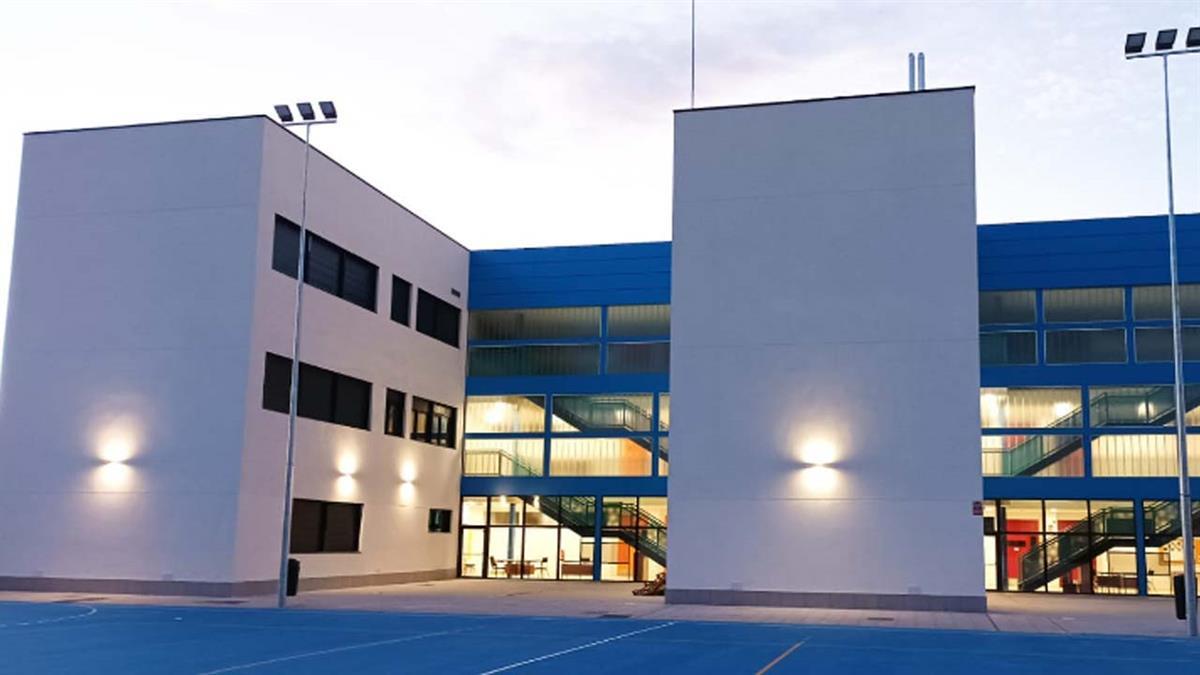 La Plataforma para la Construcción del Instituto en la Garena sigue luchando para que la construcción del centro sea completada 