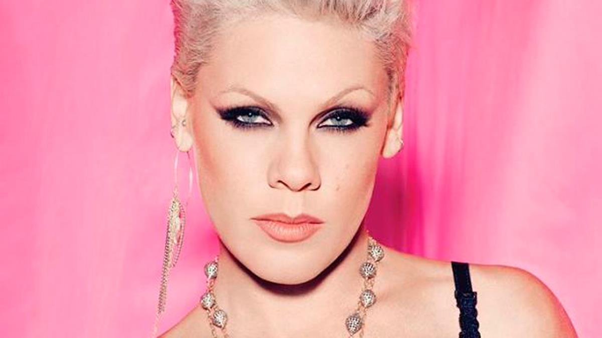 La artista ha compartido en redes sociales su apoyo al equipo de balonmano playa