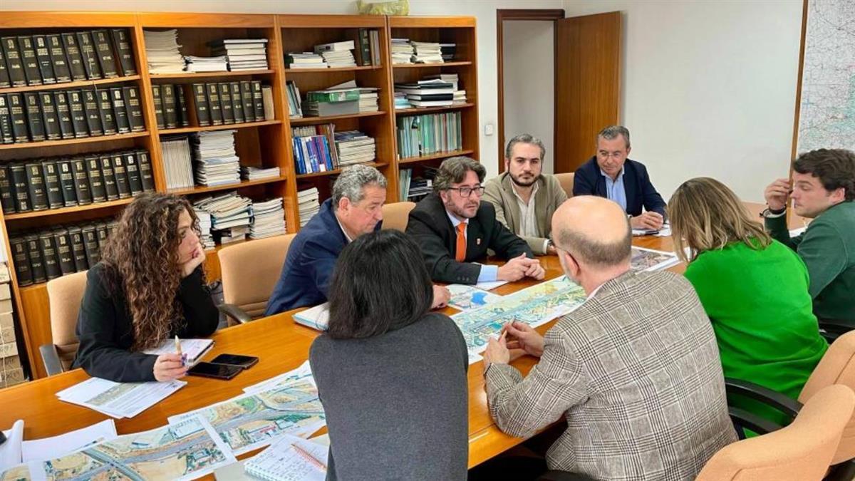 El alcalde de Pinto se ha reunido de nuevo con la Directora de Demarcación de Carreteras del Estado